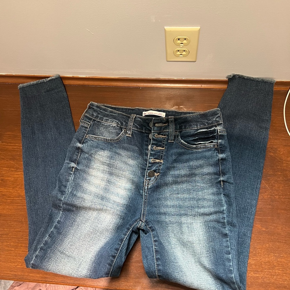 So jeans
